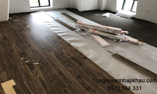 Các lưu ý trước khi sử dụng sàn nhựa