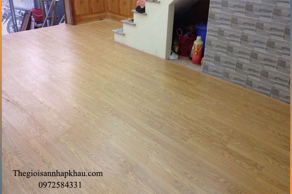 lap dat san go woodman 039 cho phong khach