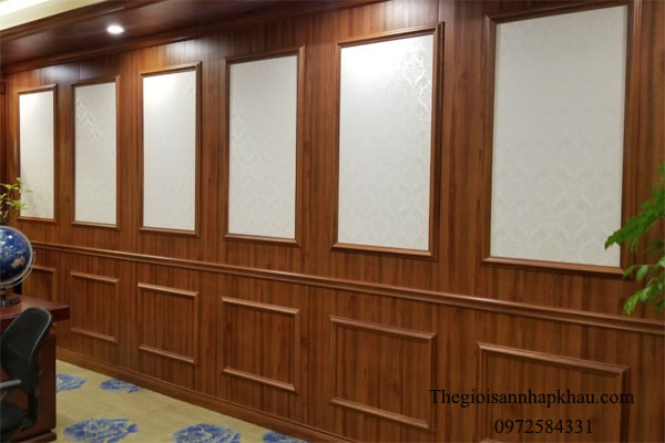 Thi cong nhua op tuong nano cho phong hop