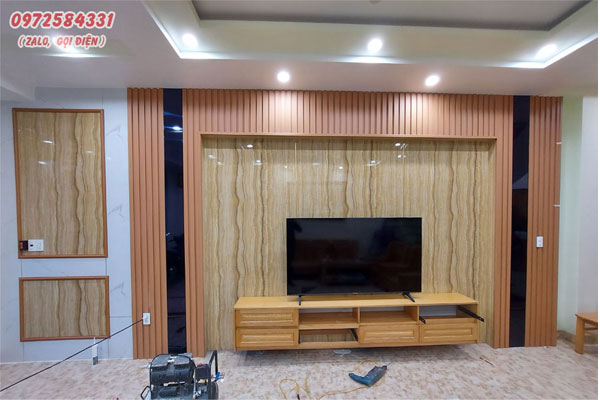 nhua op tuong lam song ket hop nhua op tuong van da pvc thay the son nuoc