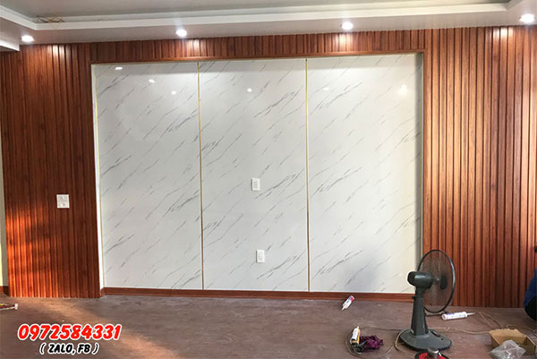 tam op lam song van go ket hop nhua van da pvc protect