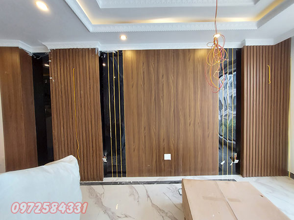 vach tivi duoc ket hop tu tam op lam song va tam phang nano