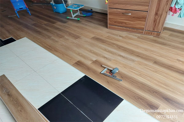 cong trinh su dung san nhua hem khoa mat floor z720
